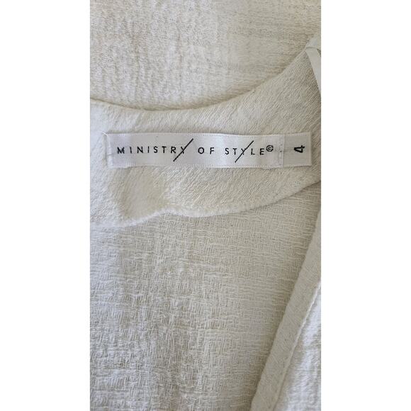 Ministry of Style White Linen Blend Dress SZ 4 Deep V-Neck Cord Detail Fray Hem - Picture 5 of 10